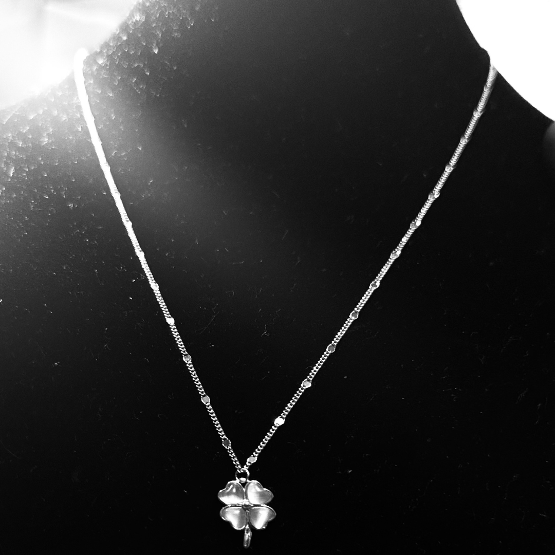 925 Sterling Silver Four-Leaf Clover Necklace – Hypoallergenic Lucky Charm with Mother-of-Pearl Inlay for Sensitive Skin