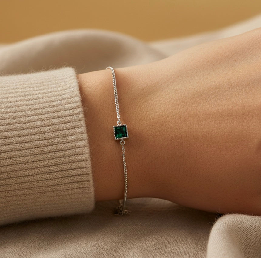 Luxury S925 Sterling Silver Green Zircon Bracelet - Elegant Gold-Plated Jewelry Amtikiss