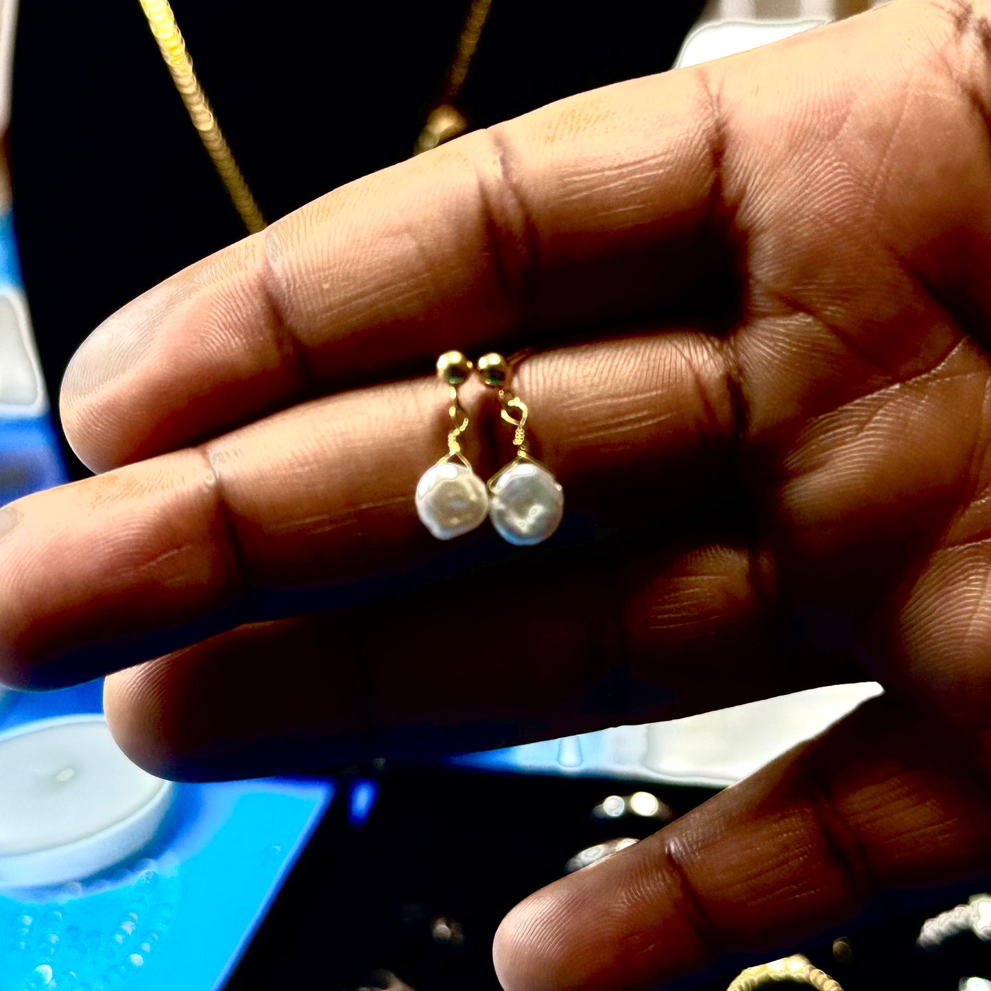 Elegant Gold-Plated Freshwater Pearl Drop Earring – Minimalist Luxury Jewelry for Sensitive Skin
