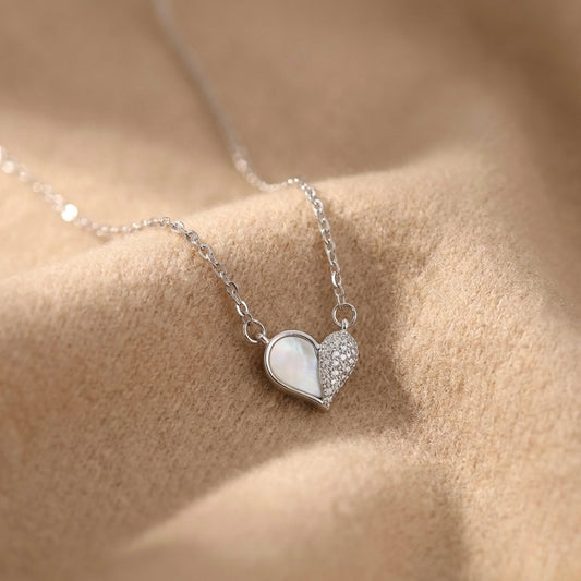 Elegant Symmetric Heart Pendant Necklace – Stainless Steel & Heart Pendant Jewelry