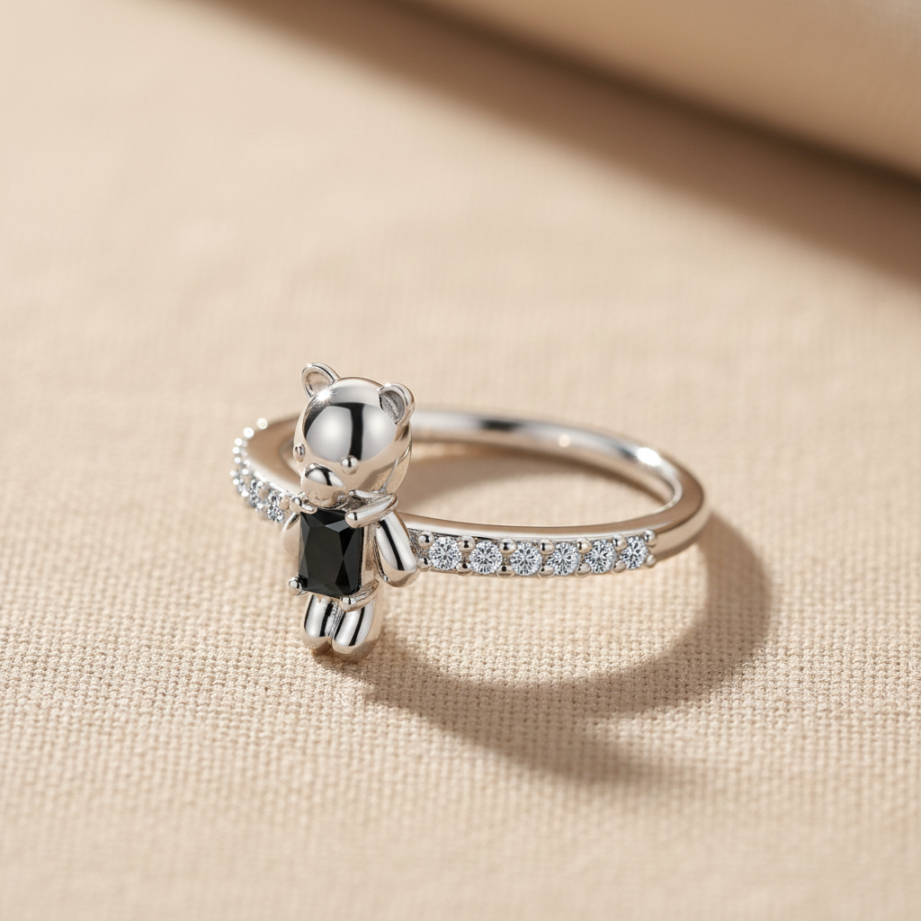 Bear Ring Close-Up